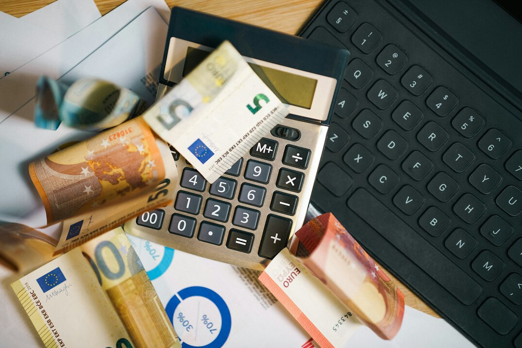 financial calculator tools